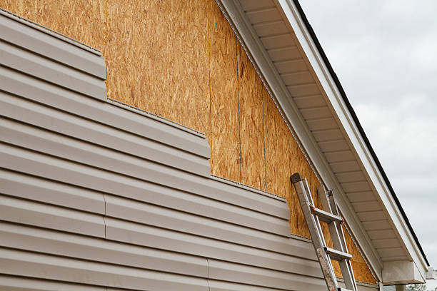 24/7 Emergency Vinyl Siding experts in Pinnacle, NC